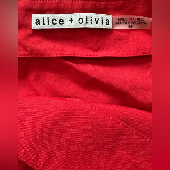 Alice + Olivia Off-Shoulder Red Blouse - Picture 4 of 6